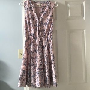 The perfect dress for a summer day or night!